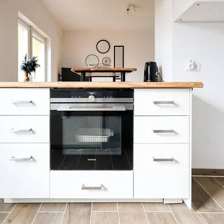 Mit Garage Und Balkon Naehe Europapark