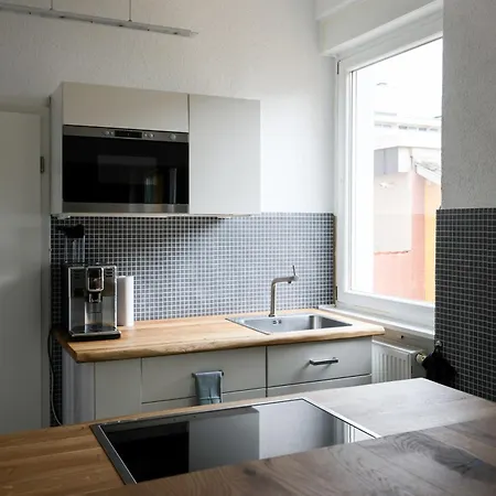 Mit Garage Und Balkon Naehe Europapark Апартаменты *